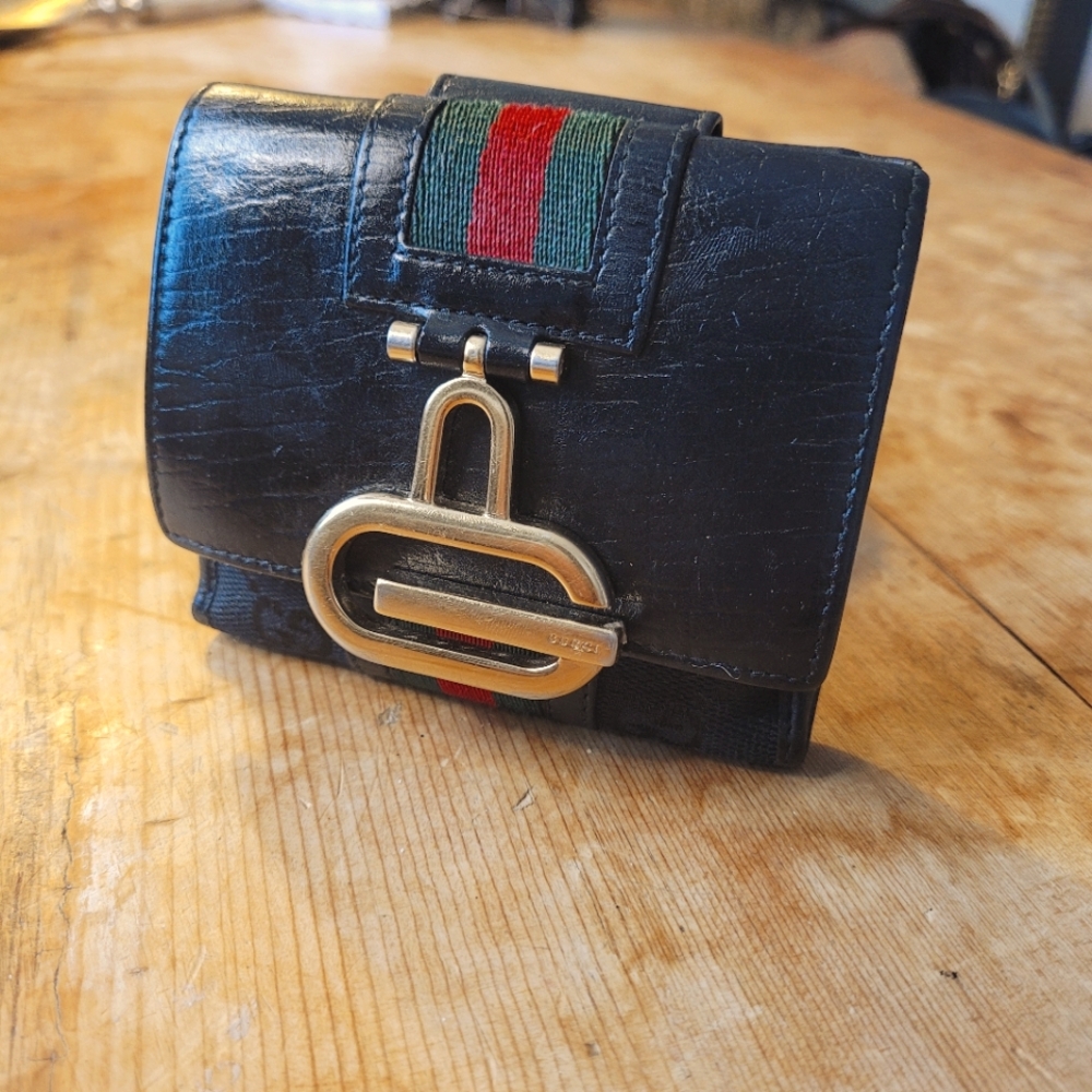Gucci Sherry Line Bifold Wallet